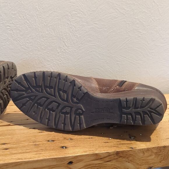 Earth Hilltopper Brown Leather & Suede Wedge Heel Bootie Women's Size 11B - Picture 8 of 12